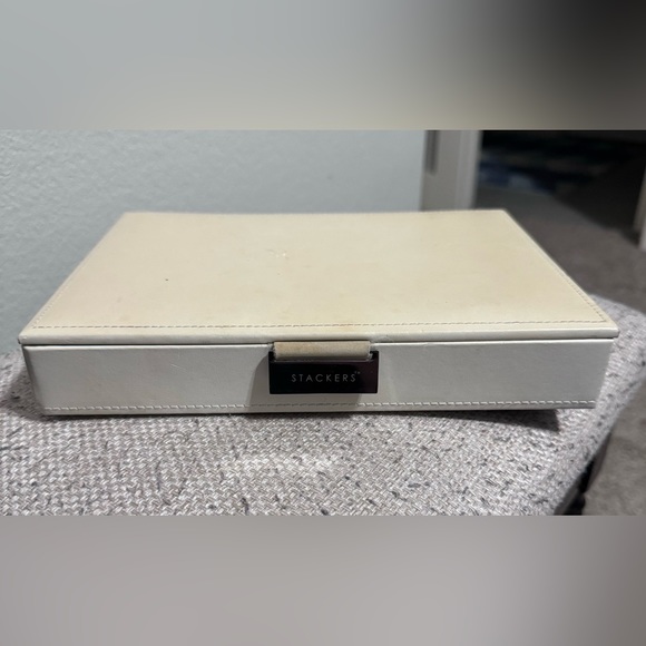 Classic Stacker Lidded Jewelry Box - Picture 3 of 8